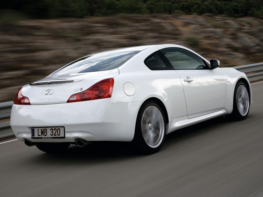  Infiniti G37 S Coupe 2008 года  (EU) (фото 5 из 17)